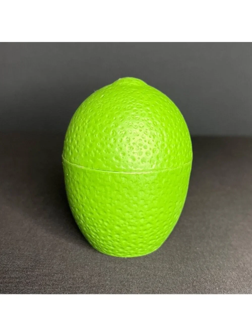 Hutzler Lime Saver Keeper Food Storage Container Citrus Keeps Fresh Longer Green